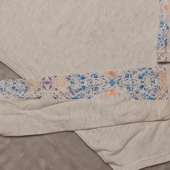 IVIVVA (by Lululemon) Shirt - Picture 2 of 3